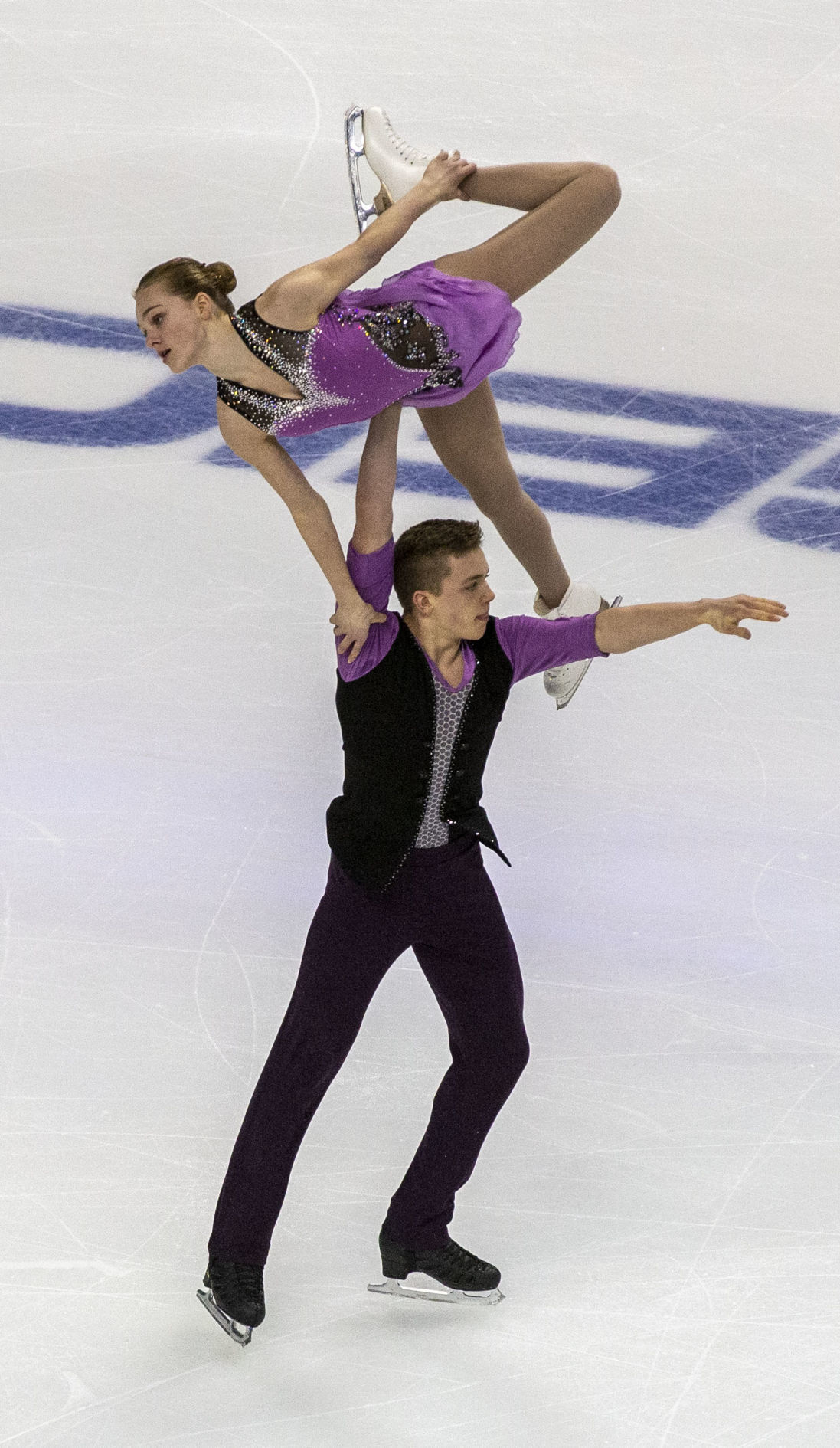 Figure Skating Junior Pairs